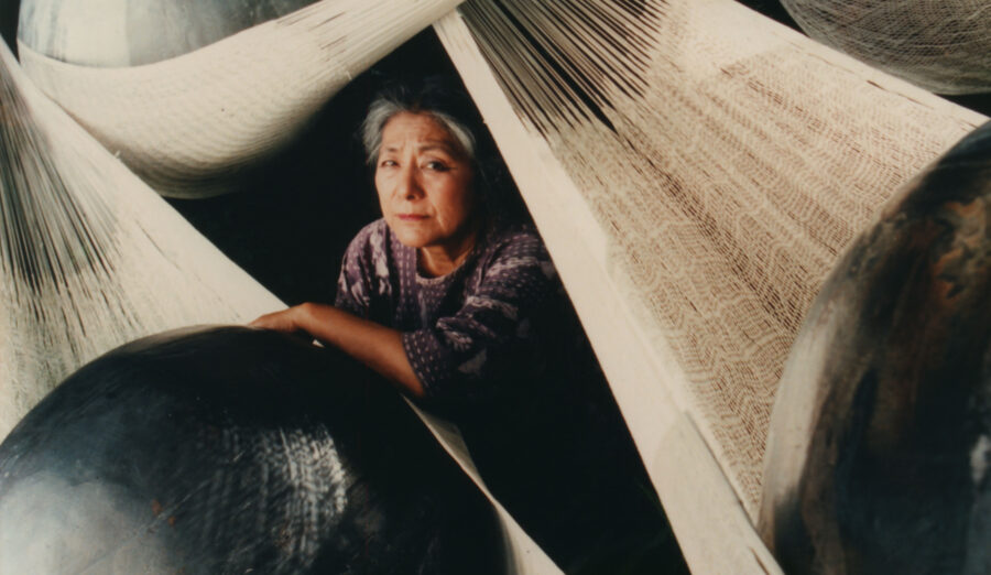 Toshiko Takaezu with Gaea (1979–) installed at LongHouse Reserve, East Hampton, New York, June 19–September, 1994. Toshiko Takaezu Archives. © Family of Toshiko Takaezu